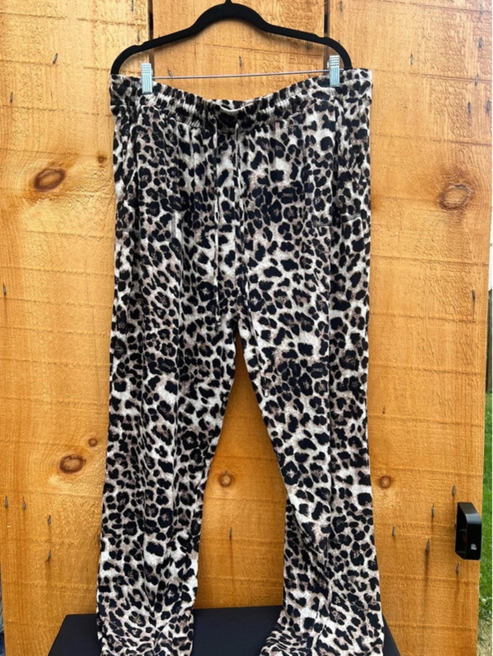 Leopard leggings